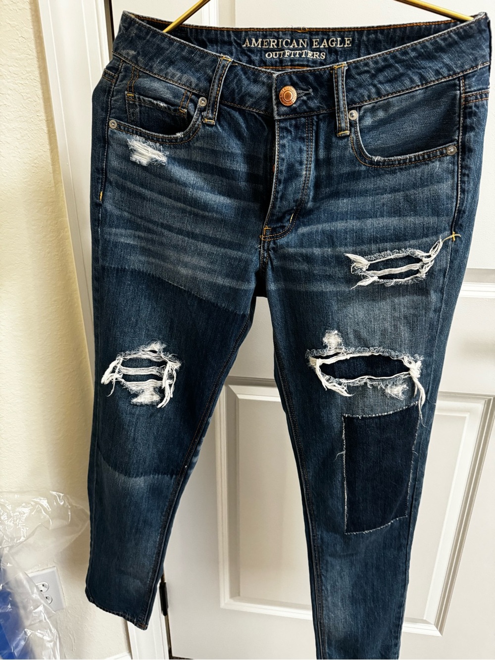 American Eagle Outfitters Dark Blue Distressed Skinny Jeans